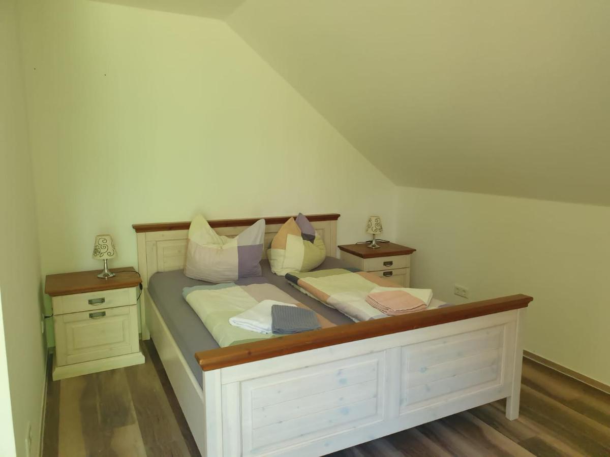 Ferienwohnung 3 - Gourmetzimmer 베슈텐지 외부 사진