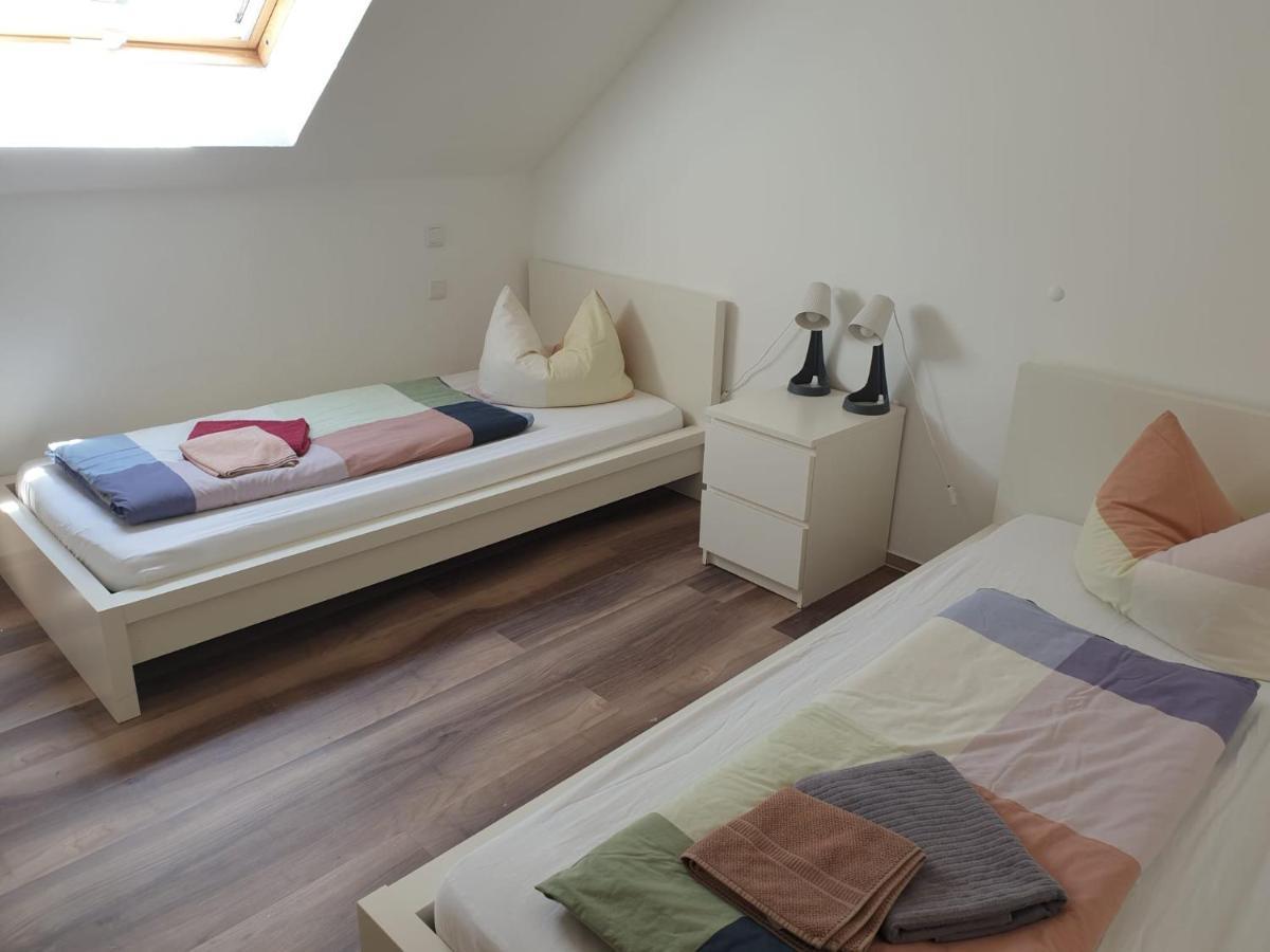 Ferienwohnung 3 - Gourmetzimmer 베슈텐지 외부 사진